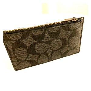 - Coach Wallet